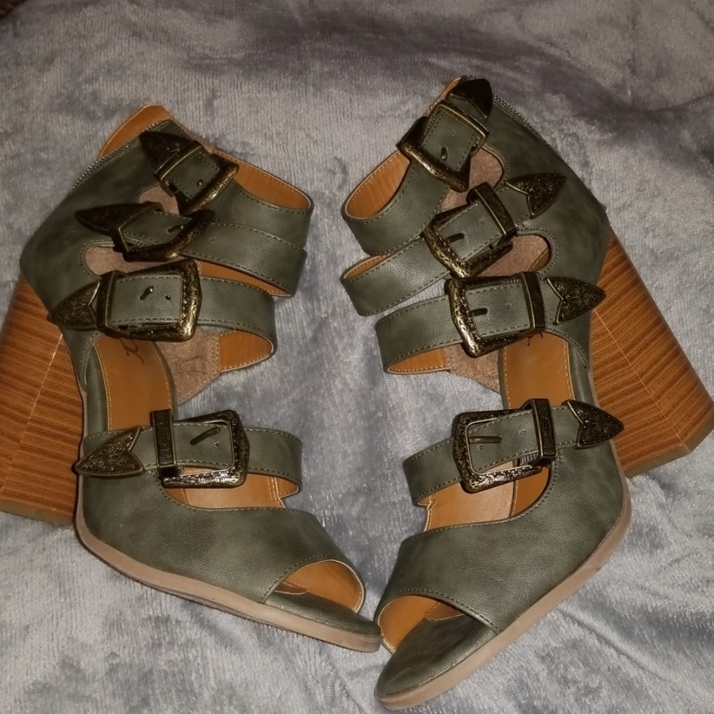 Shoes